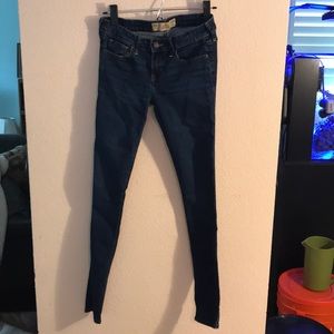 Hollister Super Skinny Jeans
